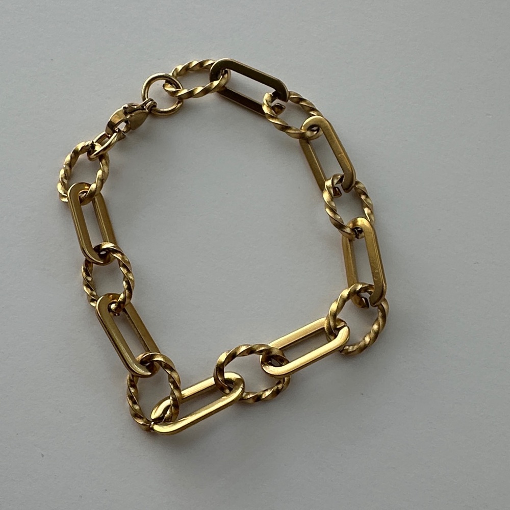 Gold Chain Link Bracelet